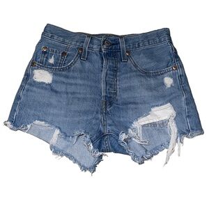 Levi’s 501 Women’s Blue Denim Jean Shorts Light Wash Raw Edge Hem Size 24